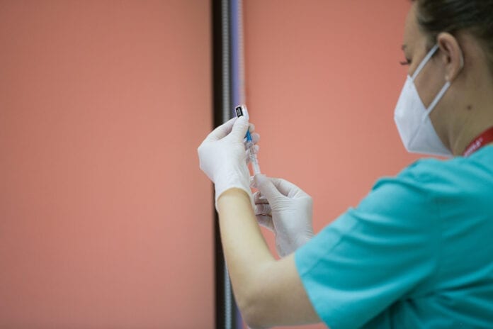 1610701229original_administrare_vaccin_anti_covid-19__15_ian_2021_44