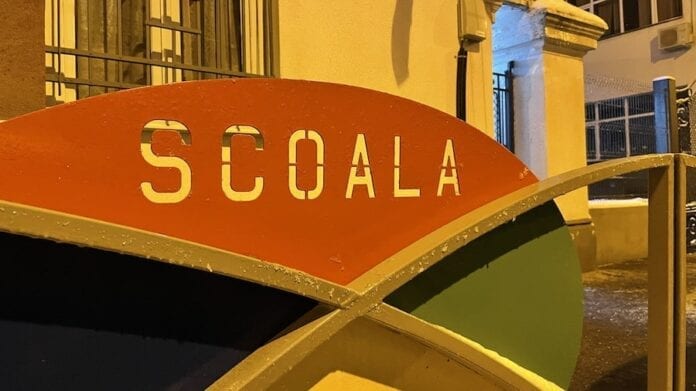 scoala