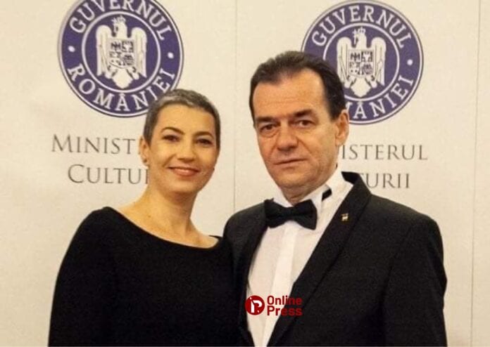 C5869E60-2878-4D68-A48D-58C4919B555A